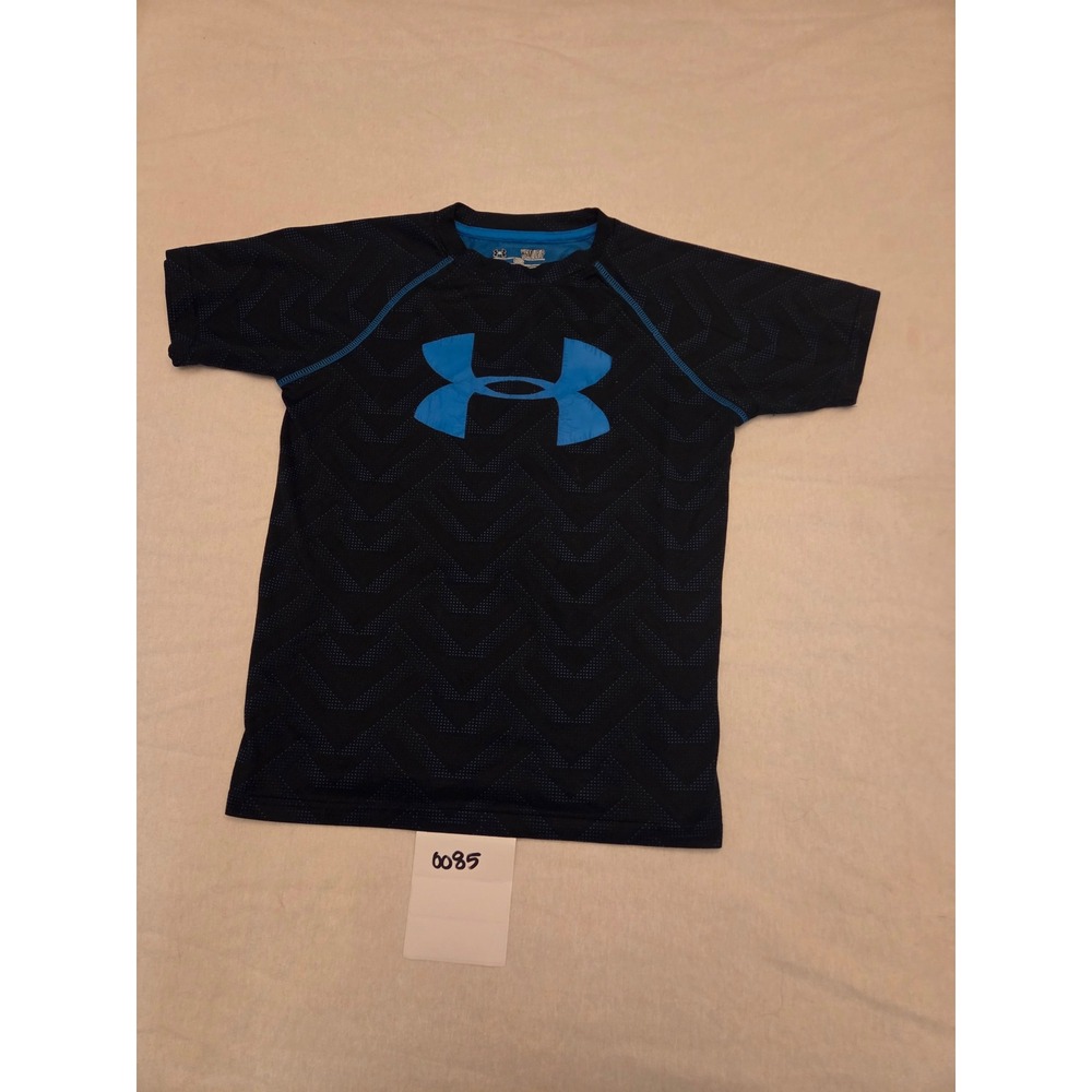 Under Armour Boys Athletic Tee – Size YSM